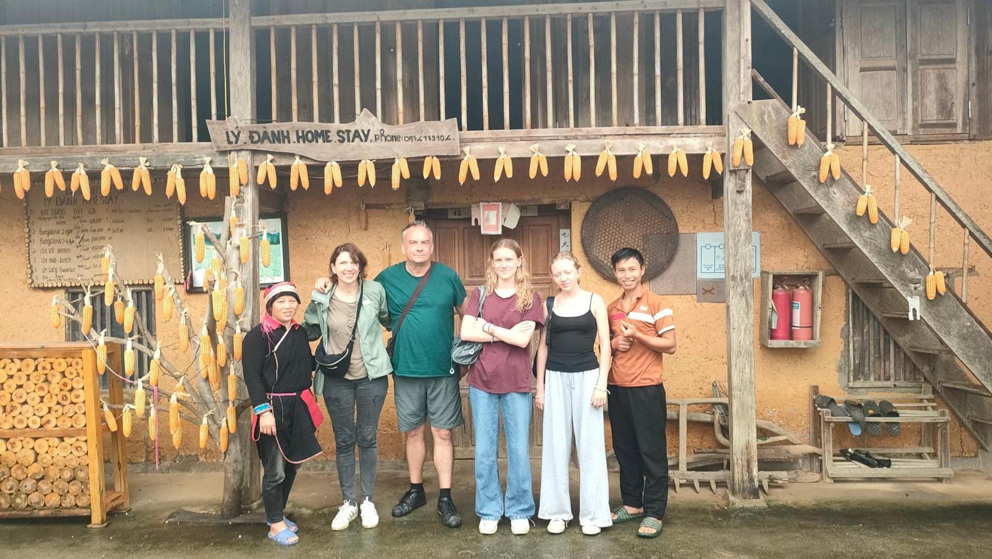 Ly Danh Homestay Quan Ba Habitación foto
